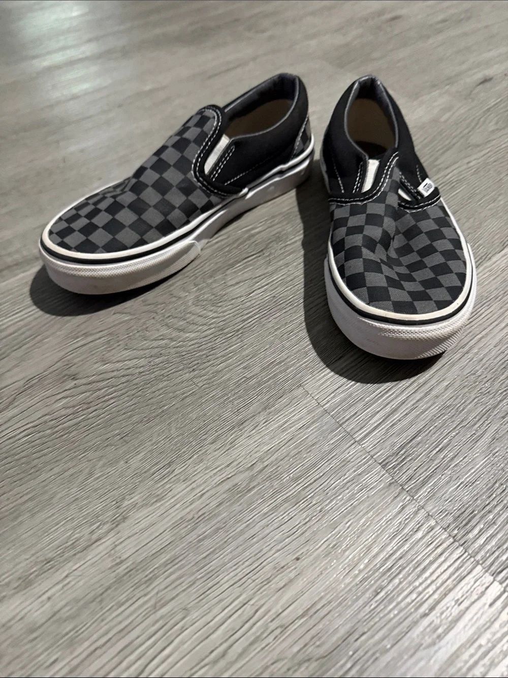 Vans Slip-On Checkerboard Sneakers - Black/Grey Kids Sz 2 EUC worn once